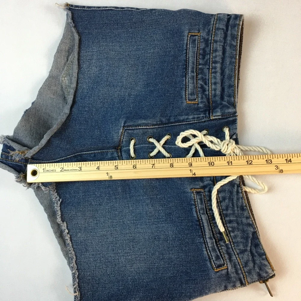 Y2K BDG High Waist‎ Lace Up Jeans Denim Shorts Cut-Off Grunge Preppy Women's 28